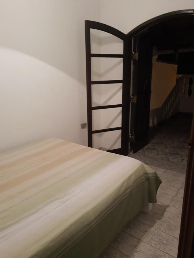 Sobrado 50 M Da Praia Villa Ubatuba Eksteriør bilde